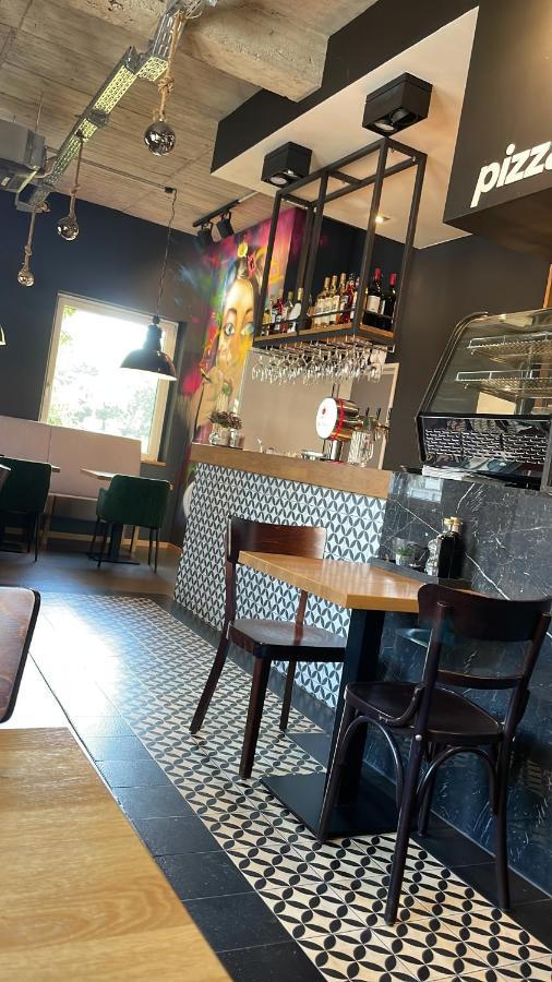 Hotel Am Stadion Vanino Cucina Italian Bielefeld Luaran gambar